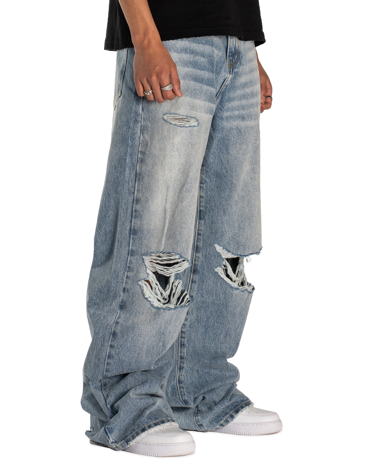 STONE WASHED COLOSSAL CUT BUCKLE DENIM PANT (TORN)