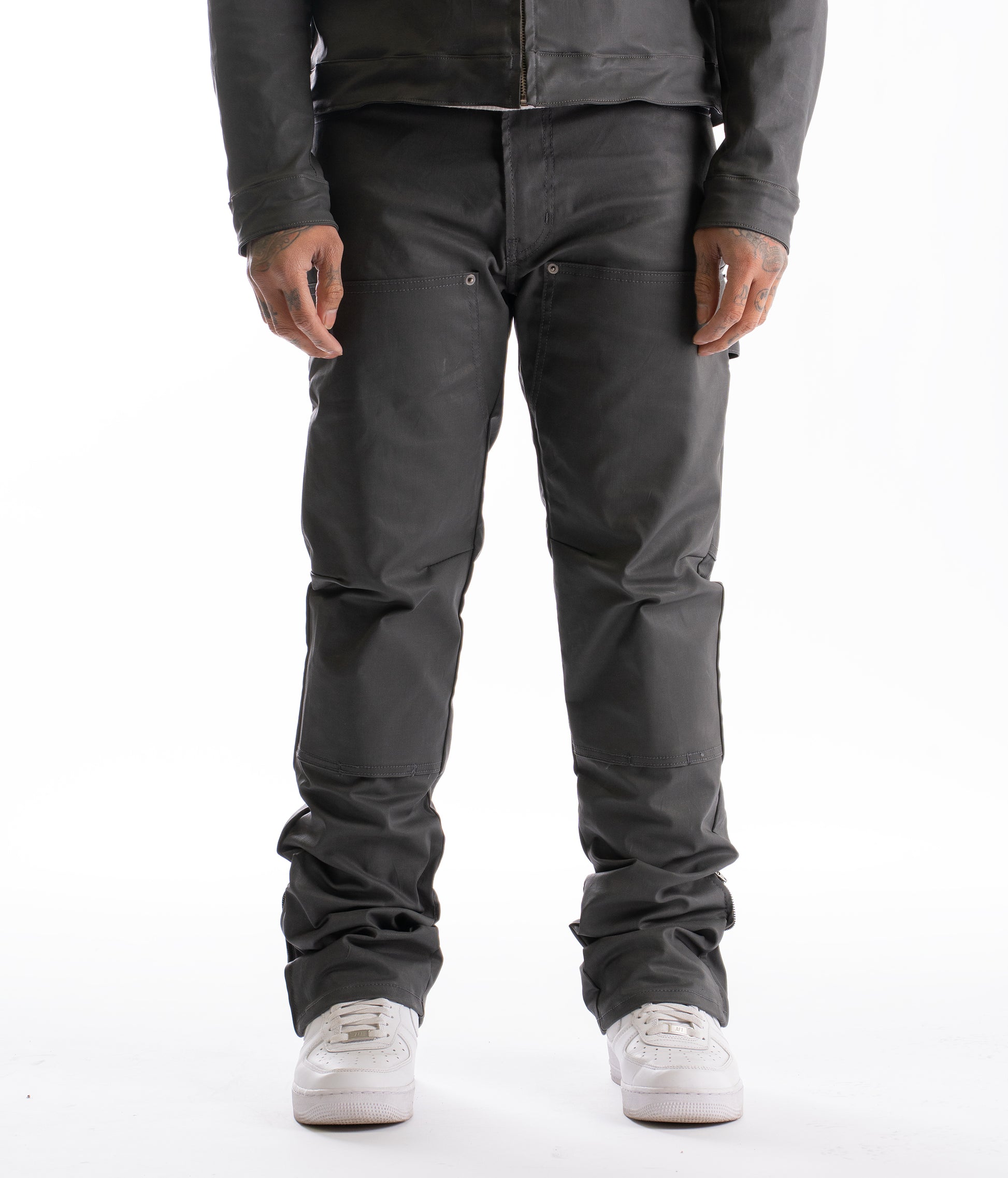 MINT CREW COATED DENIM CARPENTER PANT (GREY)