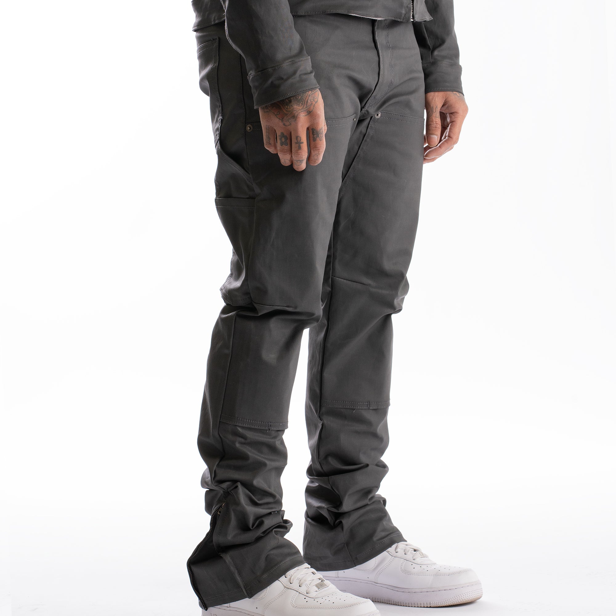 MINT CREW COATED DENIM CARPENTER PANT (GREY)